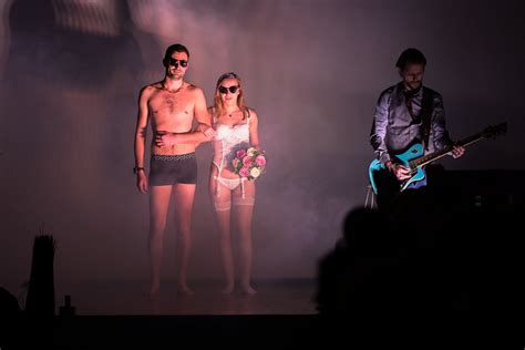 Photos Bar le Duc Adore Moi crée l émotion dans un joli défilé de lingerie