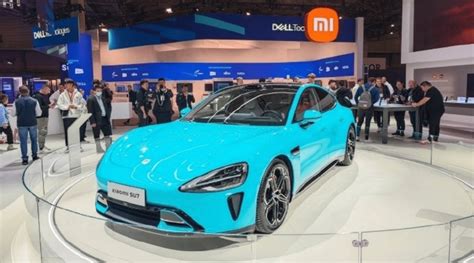 Xiaomi apresenta seu primeiro carro elétrico no MWC 2024