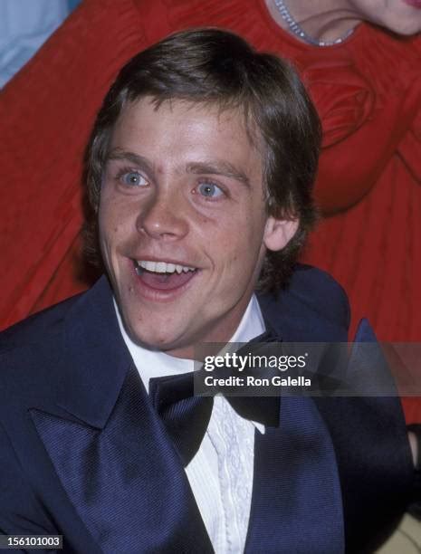 Mark Hamill 1977 Photos and Premium High Res Pictures - Getty Images