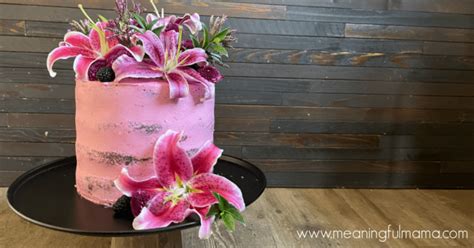 How To Make A Pink Naked Cake With Flowers