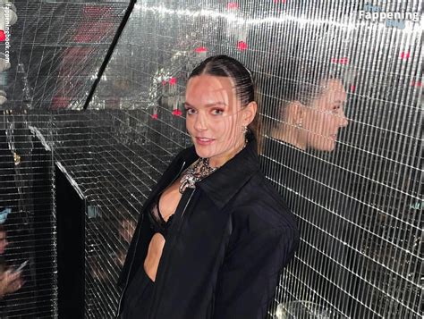 Tove Lo Nude The Fappening Photo FappeningBook