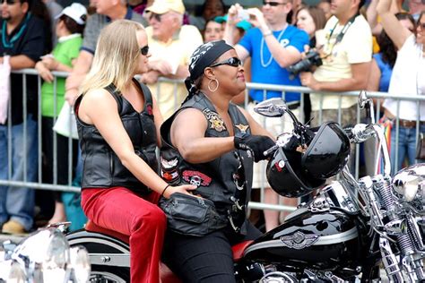 Dykes On Bikes 3 Lesbians On Big Ol Motorcycles Always Ma… Flickr