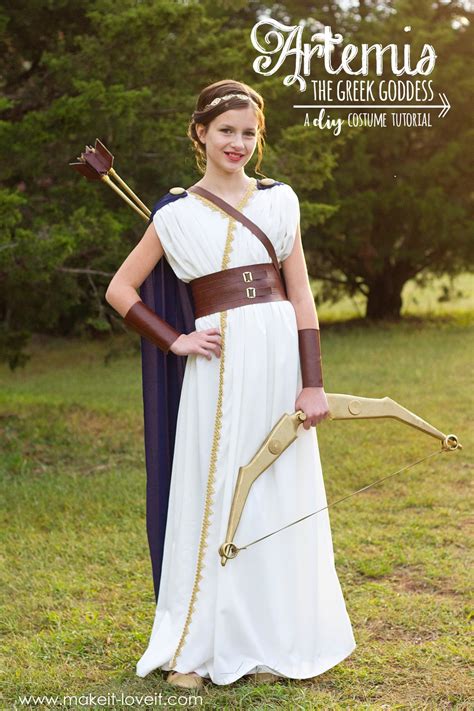 12 Best Greek God And Goddess Costumes For Halloween