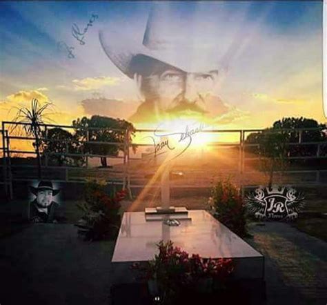 Familia Y Amigos De Joan Sebastian Lo Recuerdan En Juliantla A Dos