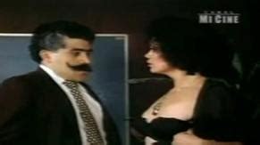 METICHE Y ENCAJOSO NUDE SCENES AZNude