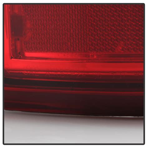 Spyder Chevy Silverado Gmc Sierra Led Red Clear Tail