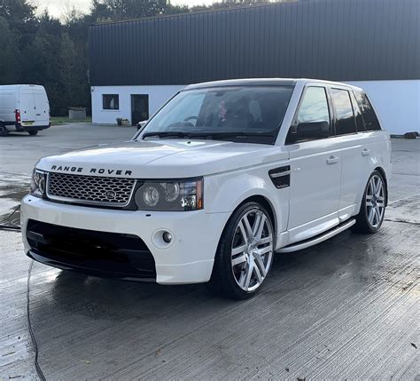 Check Out This Range Rover Sport L320 Barugzai Body Kit RMS