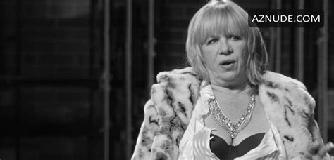 VALERIE BADER Nude AZNude