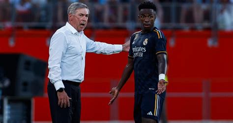 Real Madrid Mercato Ancelotti répond cash pour Vinicius coup dur