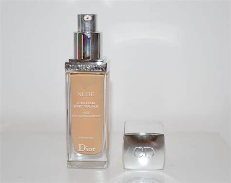 Marine Magpie Revue Fond De Teint Dior Skin Nude