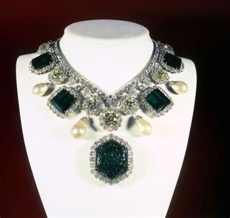 Empress Farah Jewellery Page 5 The Royal Forums Farah Jewellery