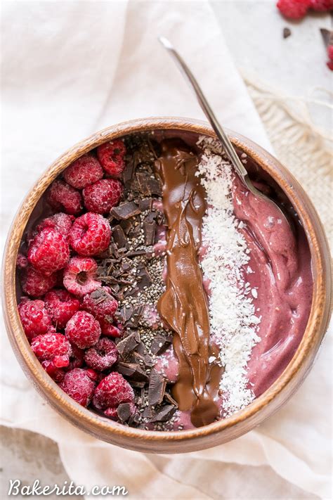 Raspberry Acai Bowl Bakerita