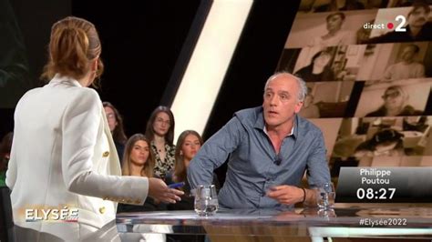 Il a un problème non Philippe Poutou remue le couteau dans la