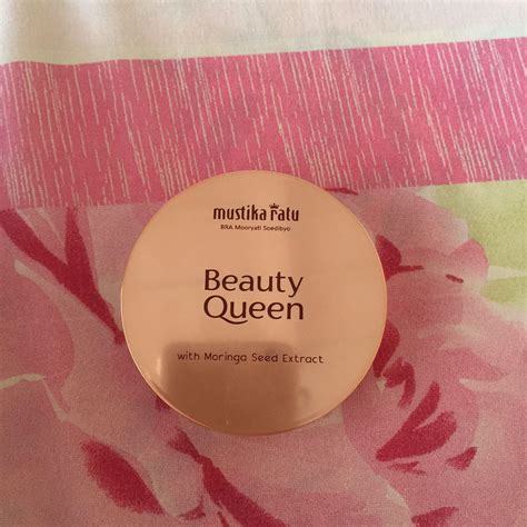 Mustika Ratu Beauty Queen Two Way Cake Eyeshadow Blush On Kesehatan