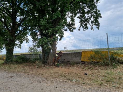 Rh Ne Deux Morts Saint Laurent De Mure L Enqu Te Sur Les Causes De