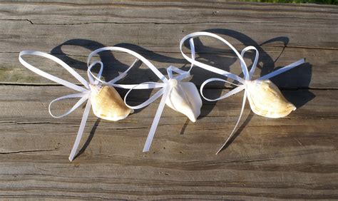 Wedding favors seashell decoration wine necklace by JustShellin