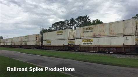 Railfanning Folkston Georgia With Kids Csx Intermodal Trains Pass Same