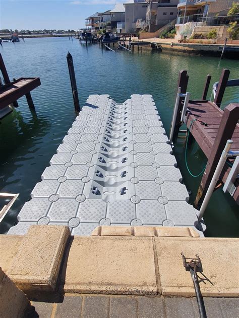 Jet Ski Boat Dock Made Of Floating Pontoon China Modular Floating