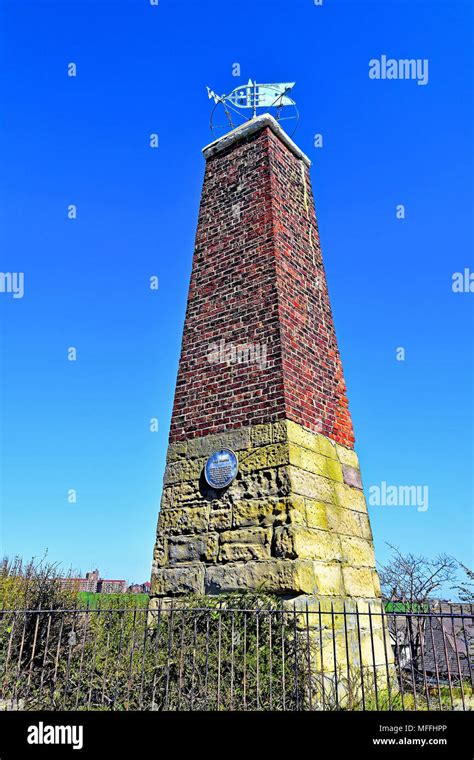 South Shields River Tyne Lawe Top East Beacon 1832 Stock Photo Alamy