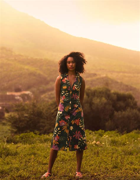 Lorena Floral Print Collar Dress Green | Midi Dresses | Monsoon UK.