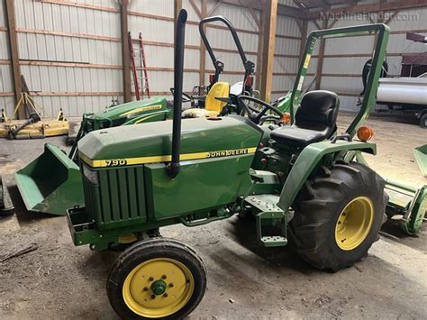 John Deere Compact Utility Tractors Machinefinder