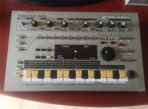 Roland Roland MC 303 Drum Machine Synthesizer 1997 Catawiki