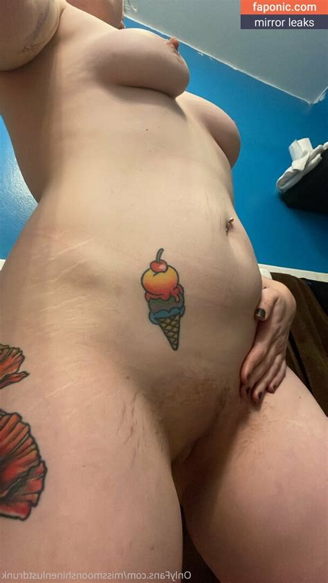 Missmoonshinecollections Aka Missmoonshineld Nude Leaks OnlyFans Faponic