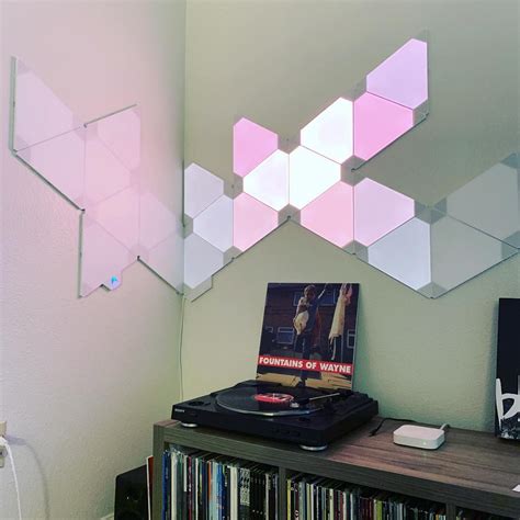 On the record, this setup looks amazing :) | Nanoleaf designs, Nanoleaf lights, Video game room ...