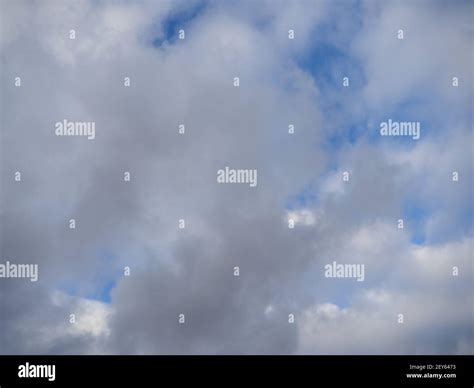 Stratus Clouds Hi Res Stock Photography And Images Alamy