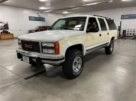 1993 Gmc Suburban K2500 Sle For Sale 262732 Motorious