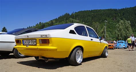 Opel Kadett C GTE Coupe mit 2 4 Liter von 1978 in weiß und Flickr