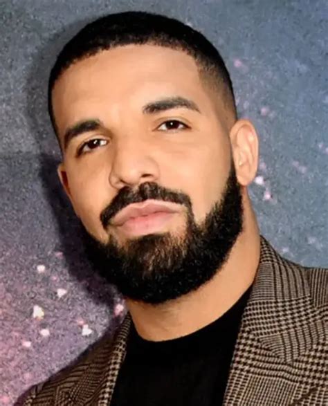 Drake Biography Facts Life Story Bignamebio