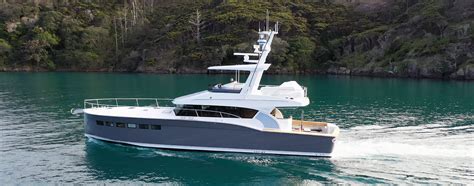 Sportfisher Boat | Lloyd Stevenson Yachts