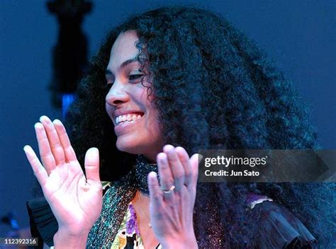 Amel Larrieux Photos and Premium High Res Pictures - Getty Images