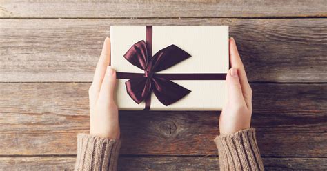 Regali Di Natale Per La Mamma Idee Regalo Mamma Donna Moderna