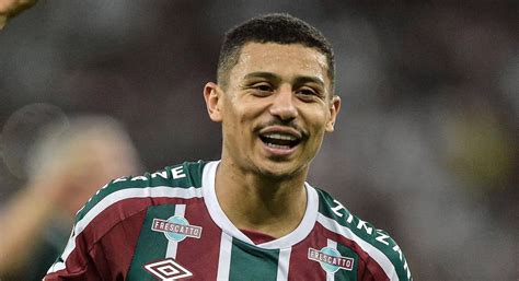 Report: Manchester United make approach to sign Andre from Fluminense ...