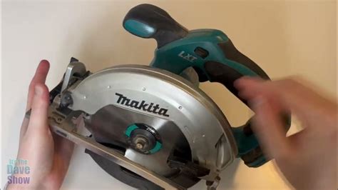 Makita Xss02z 18v Lxt Lithium Ion Cordless 6 12 Circular Saw Youtube