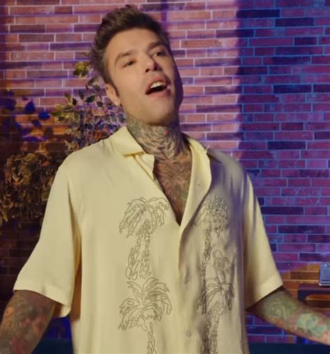 Ecco Come Sono Diventato Fedez Il Suo Corpo Cambiato Dalla Malattia