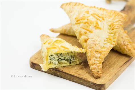 Ricotta & Spinach Puff Pastry Pies