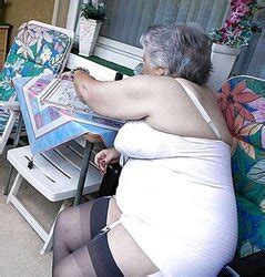 Lovin Jaw Dropping Milf In Her Girdle ZB Porn