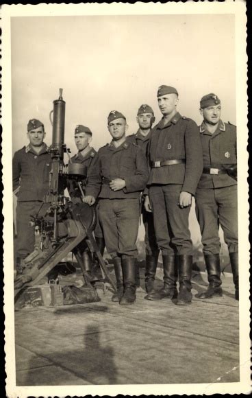 Foto Ansichtskarte Postkarte Deutsche Wehrmacht Flak Akpool De