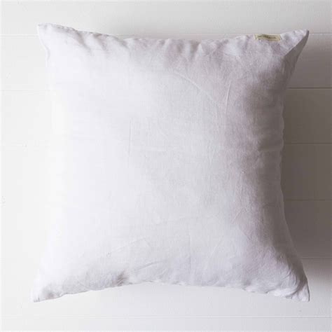 Milkcloud White Cushion Montauk