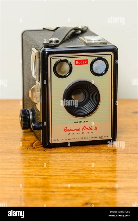 Classic Kodak Box Brownie Camera On Polished Wood Top Stock Photo Alamy