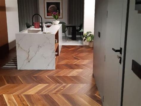 Canaletto Walnut Chevron Alberani Parketti EN