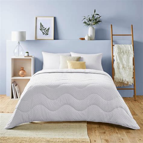 Night Lark Coverless Duvet Set Tog Double Tufted Dot