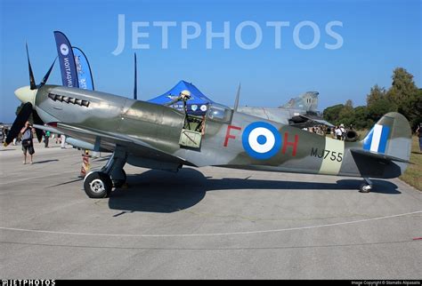 G Clgs Supermarine Spitfire Mk Ix Private Stamatis Alipasalis