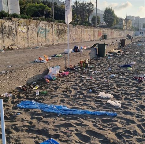 POZZUOLI Rifiuti sulle spiagge dopo i falò gli incivili hanno colpito