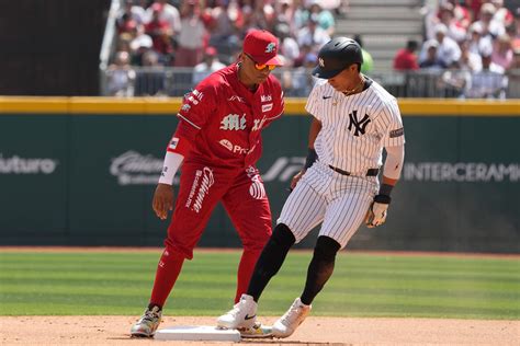 Robinson Canó lidera victoria de Diablos Rojos ante Yanquis en duelo de