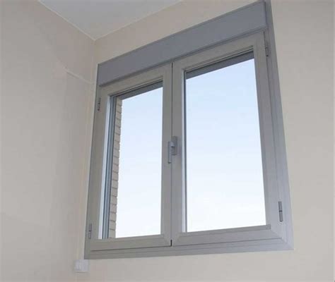 White Ruggedly Constructed Easy To Install And Maintain Aluminium