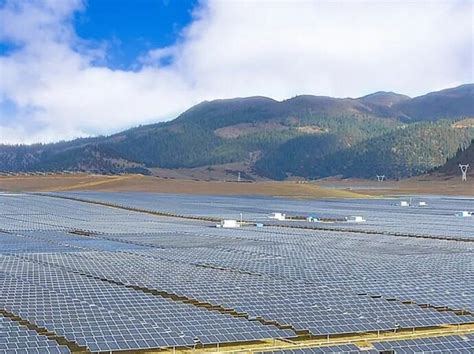 四川甘孜：中国首个超高海拔光伏实证基地投产 见道网